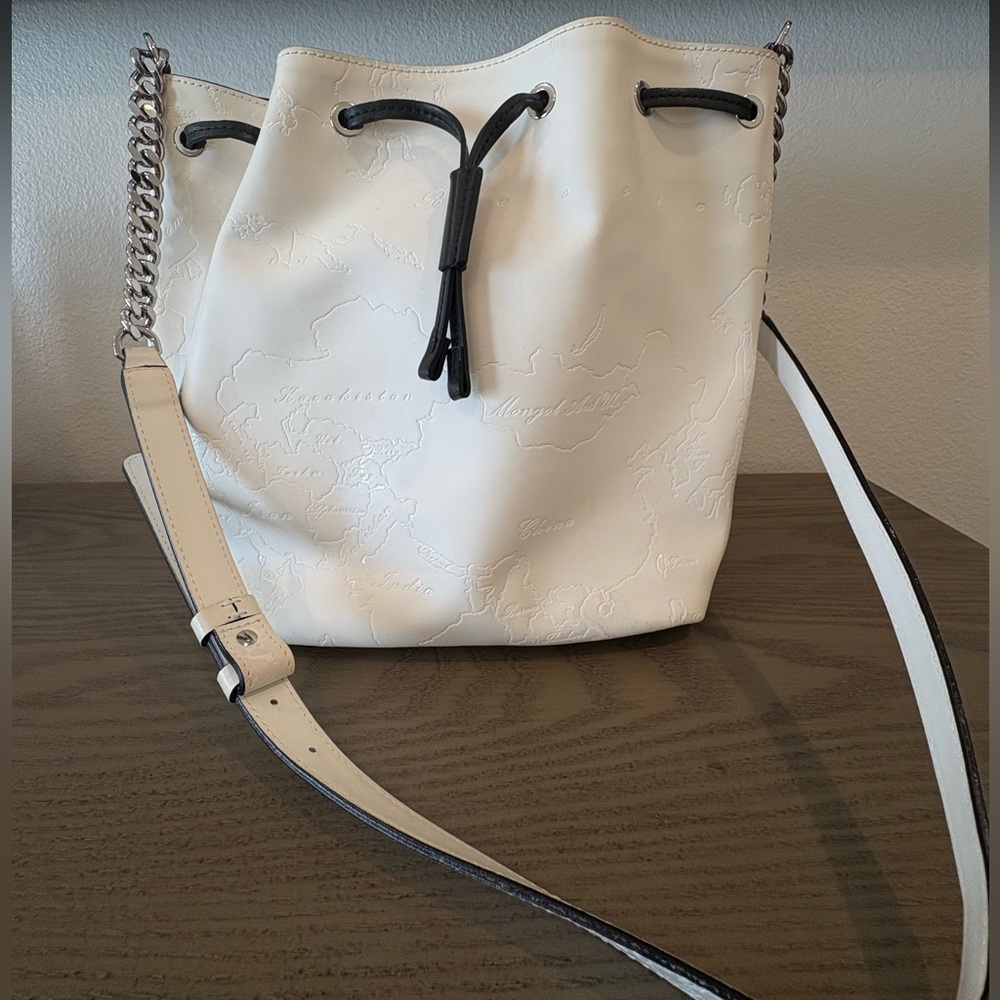 Alviero Martini 1ª Classe Geo Print Bucket Bag